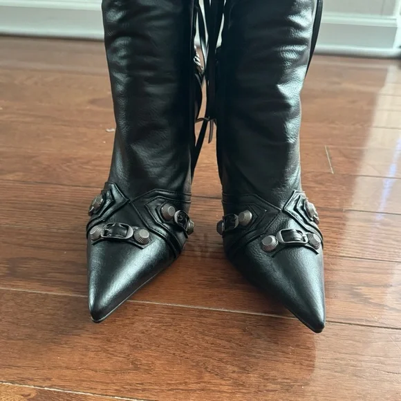 Rocker Chic Knee High Studded Stiletto Boots with Tassels - Picture 6 of 13